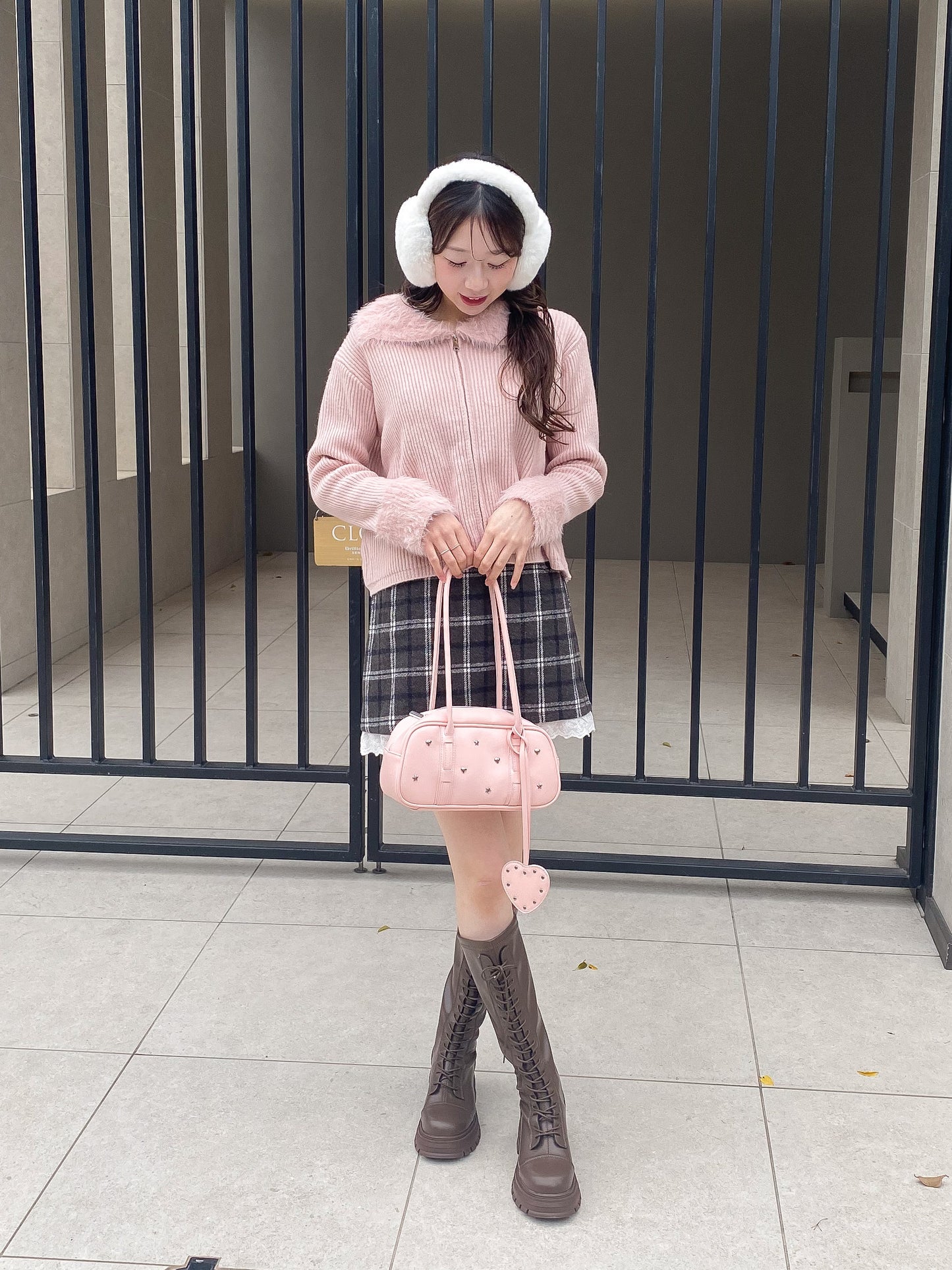 【Official限定価格】ジップ付きシャギードッキングニット