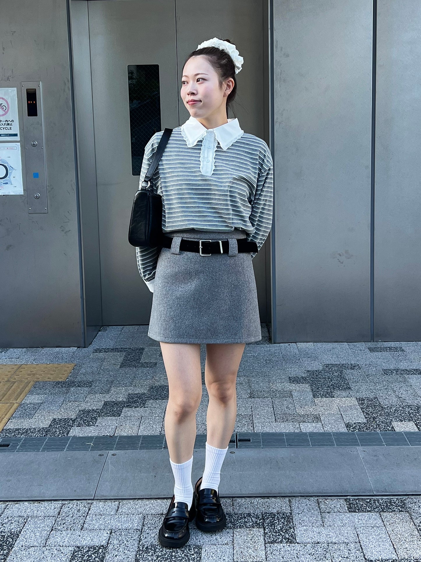 【Official限定価格】フリル襟ボーダーフリーストレーナー