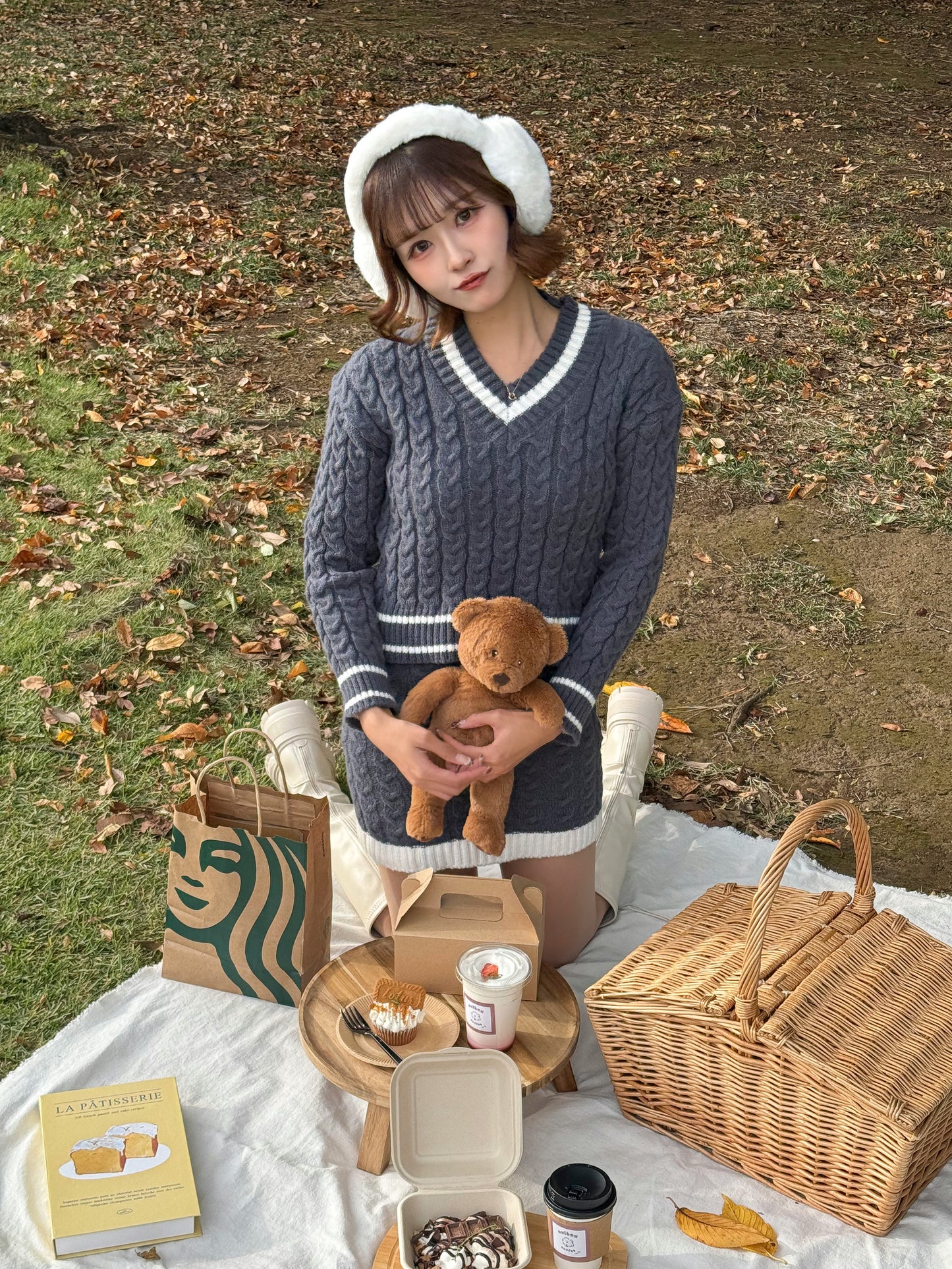 ライン入りニットセットアップ