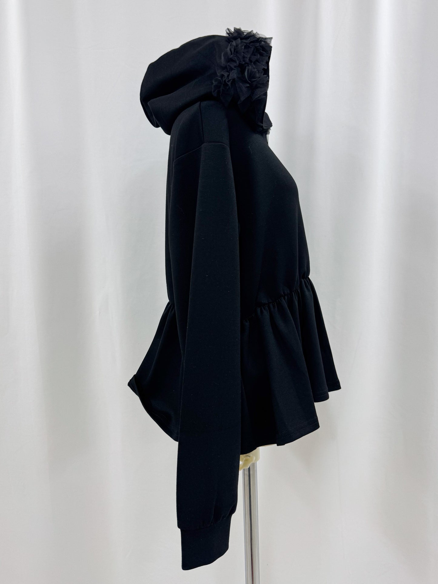 【Official限定価格】ペプラムスエットパーカー