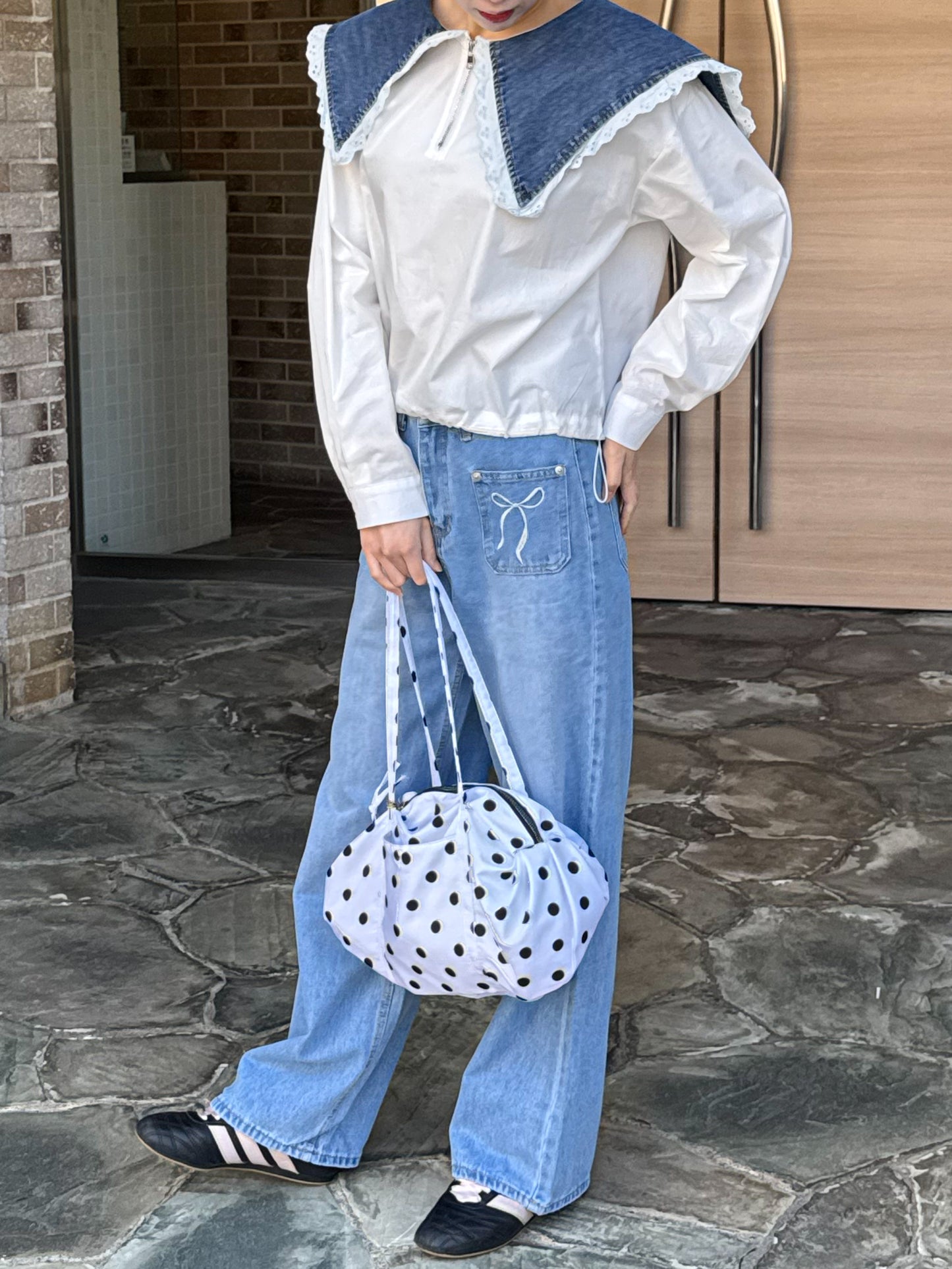 【Official限定価格】ポケットリボン刺繡入りデニムパンツ