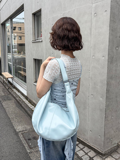 エナメル合皮BIGラウンドショルダーBAG