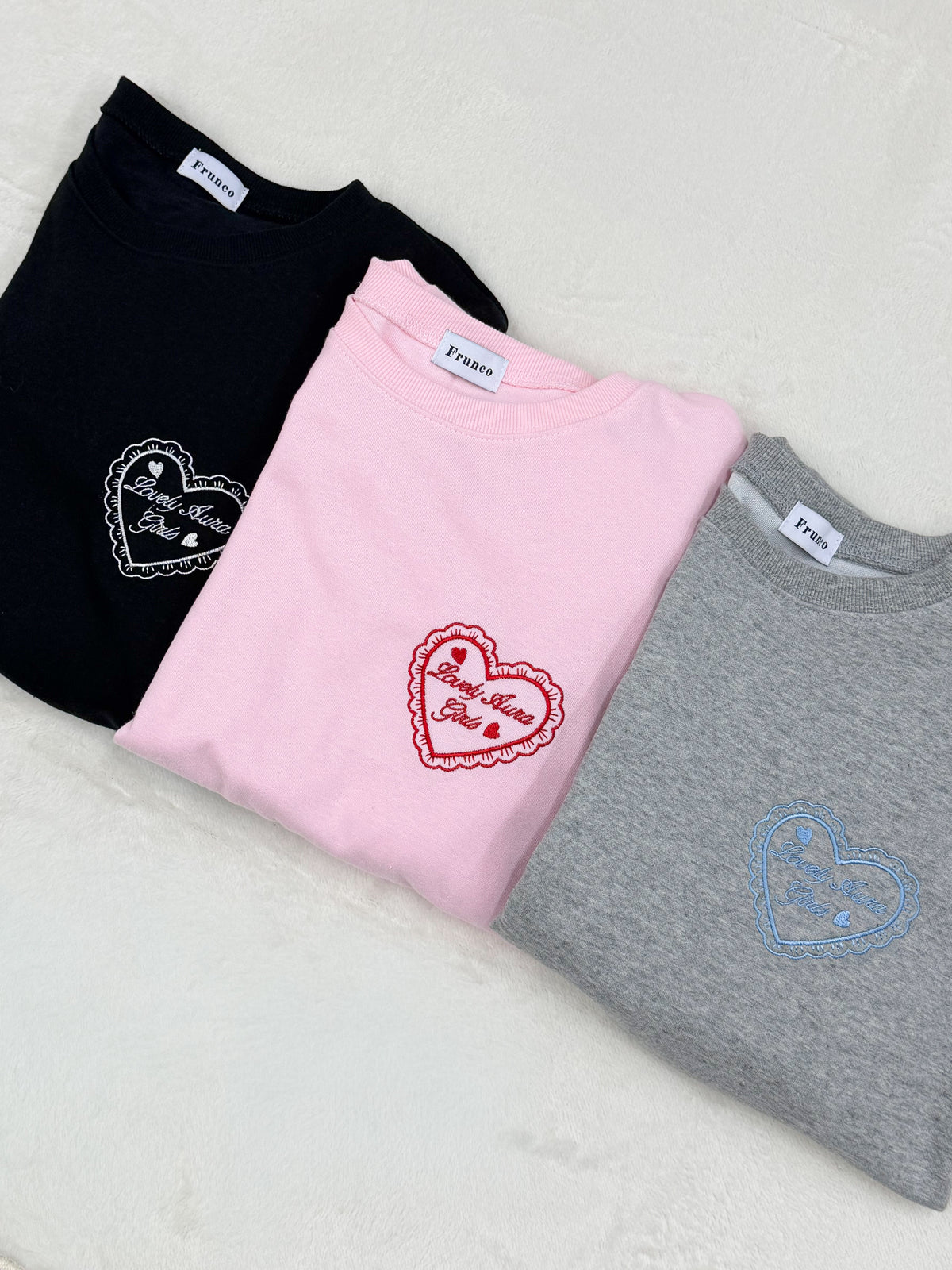 ハート刺繍スエットシャツ