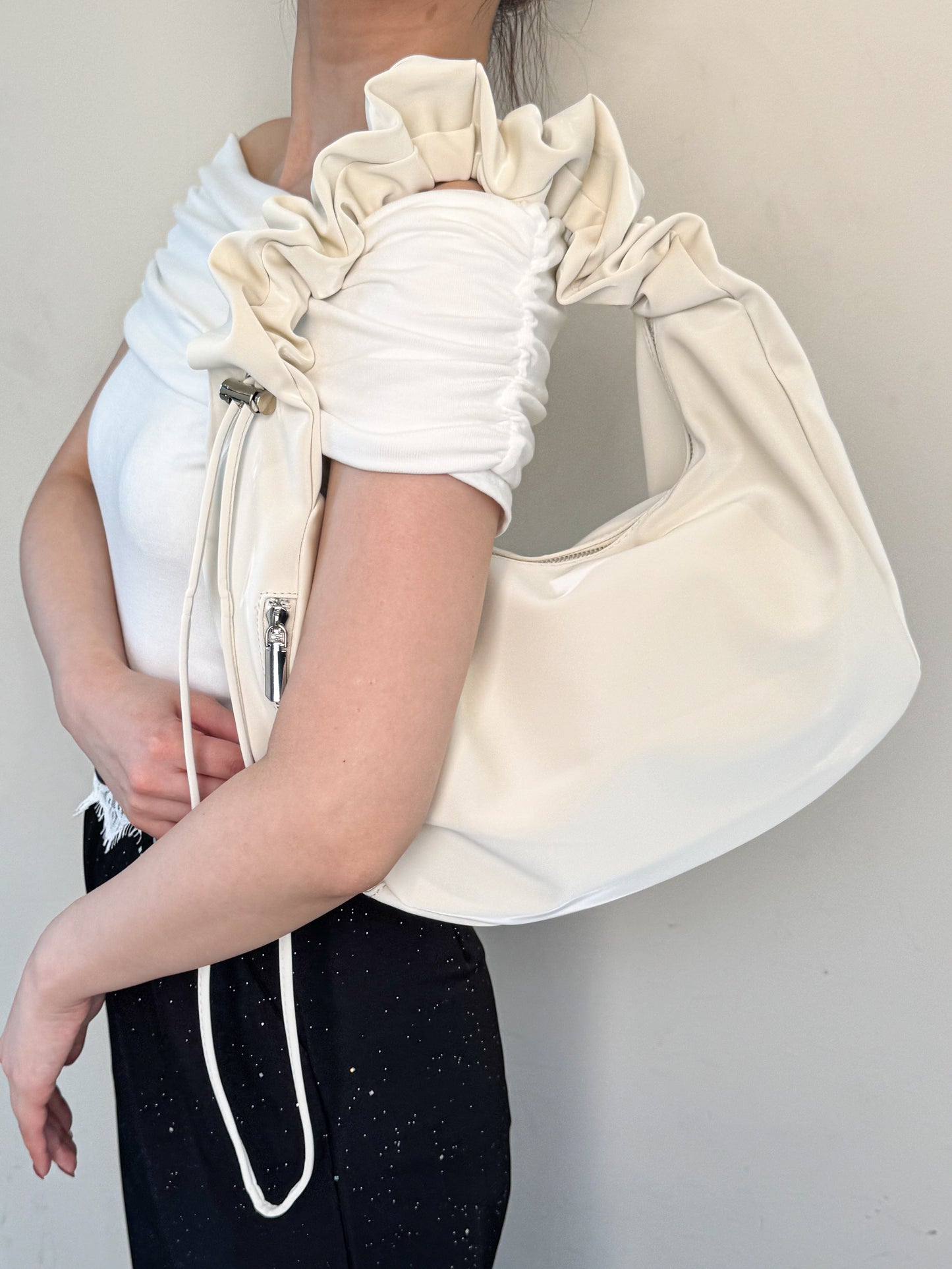 【Official限定価格】ギャザーショルダーBAG