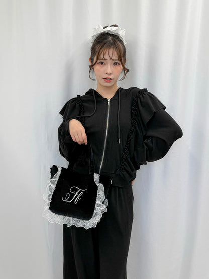 フリースフリルセットアップ