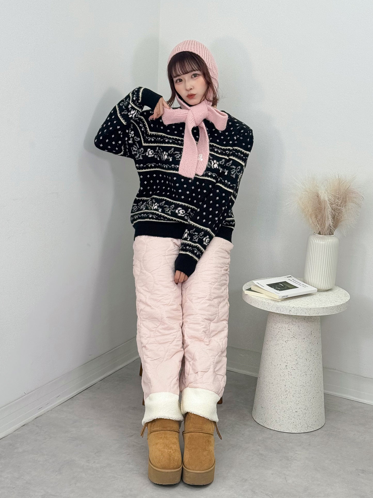 【Official限定価格】ビンテージ風フラワーニット