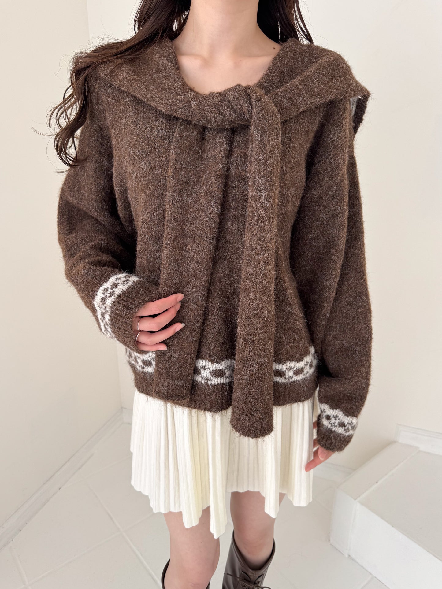 【Official限定価格】リボンショール付きニット