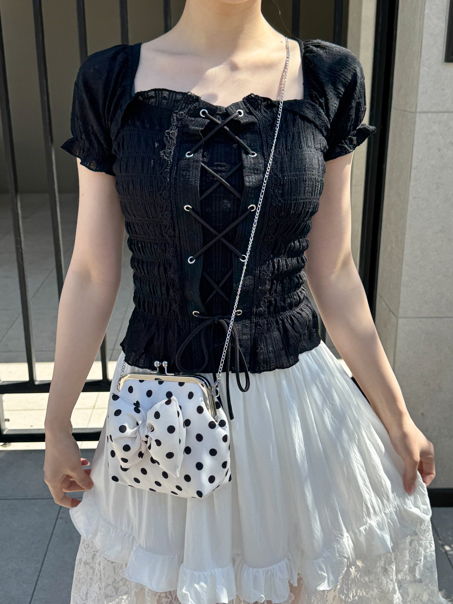 【Official限定価格】レースアップパフブラウス