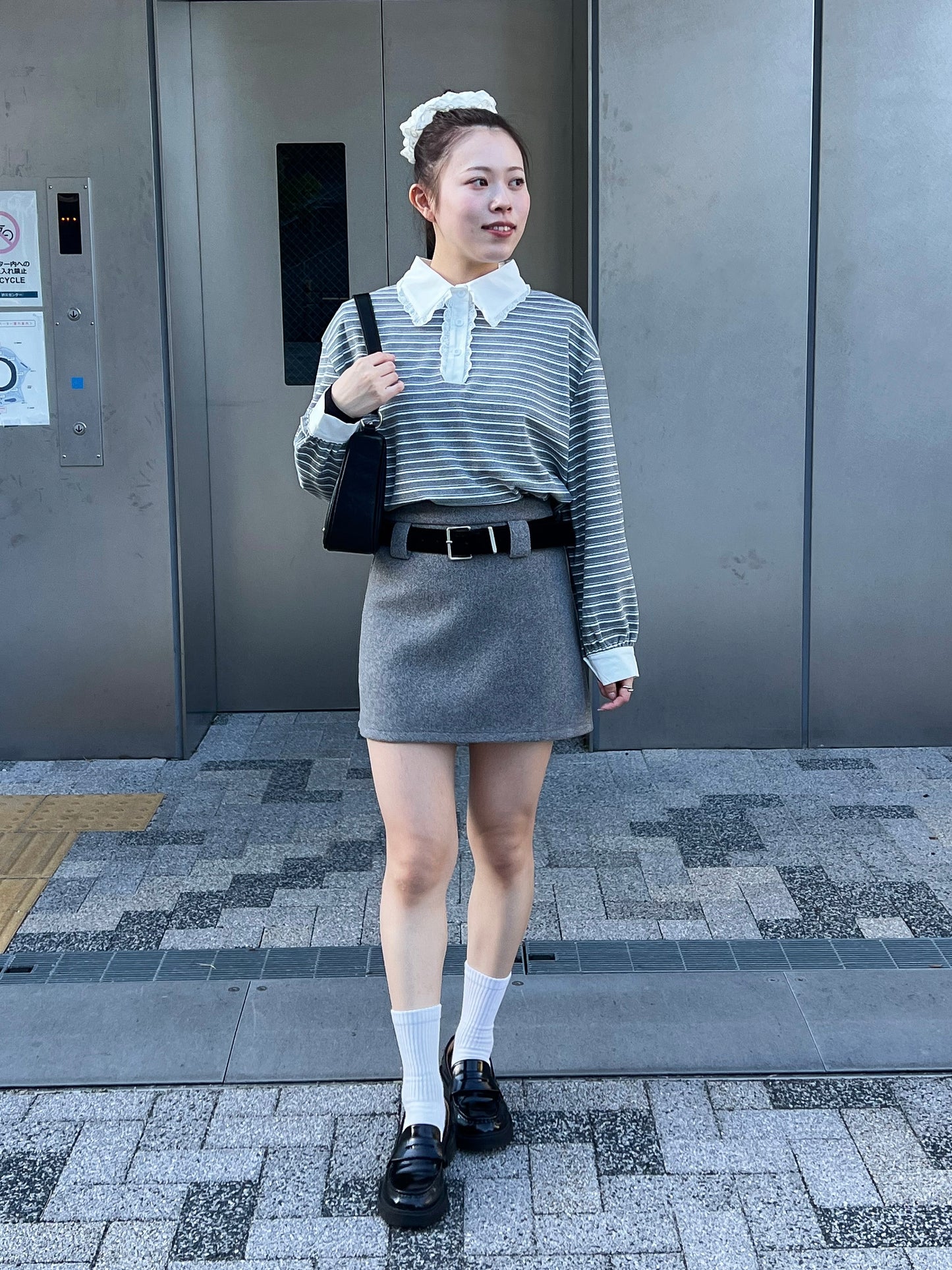 【Official限定価格】フリル襟ボーダーフリーストレーナー