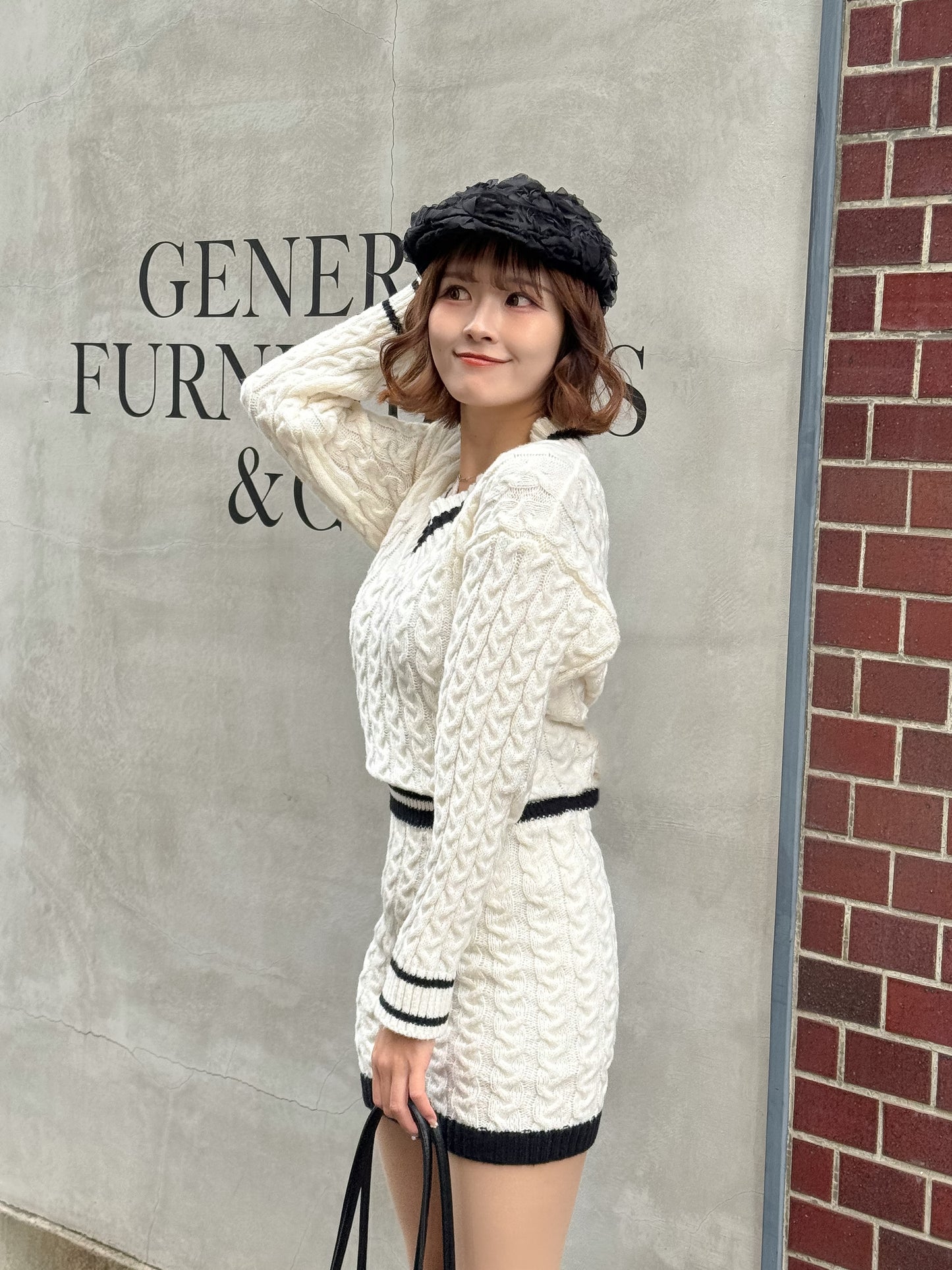 ライン入りニットセットアップ