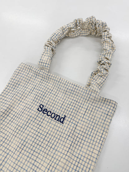 刺繡ロゴ入りチェックトート