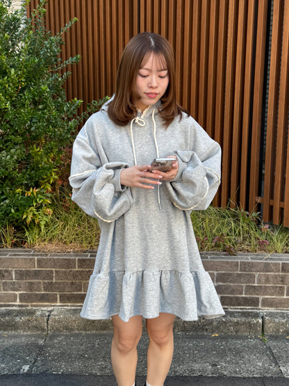 【Official限定価格】裏起毛フリルスエットパーカーワンピ