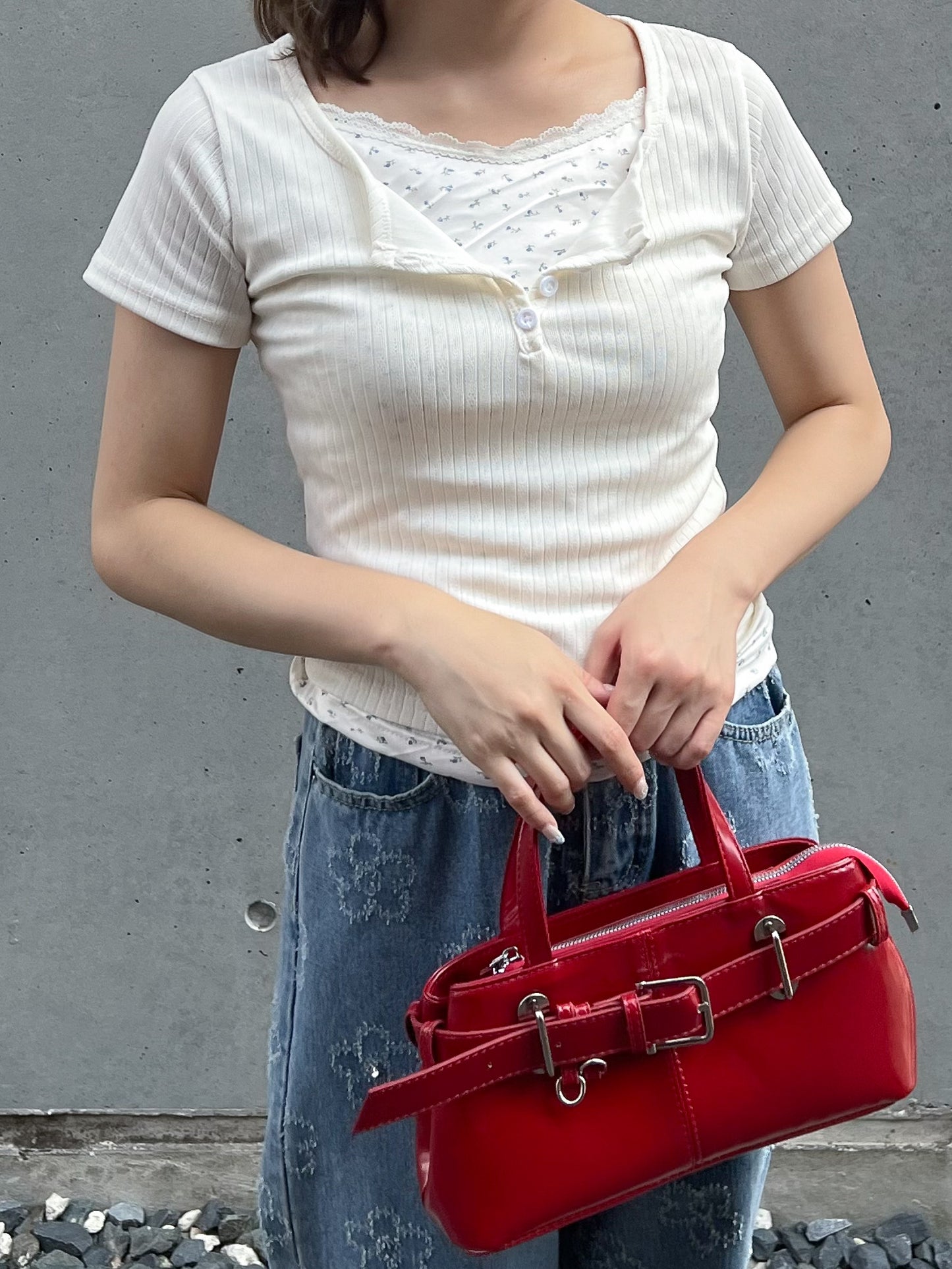 小花柄レイヤーTシャツ