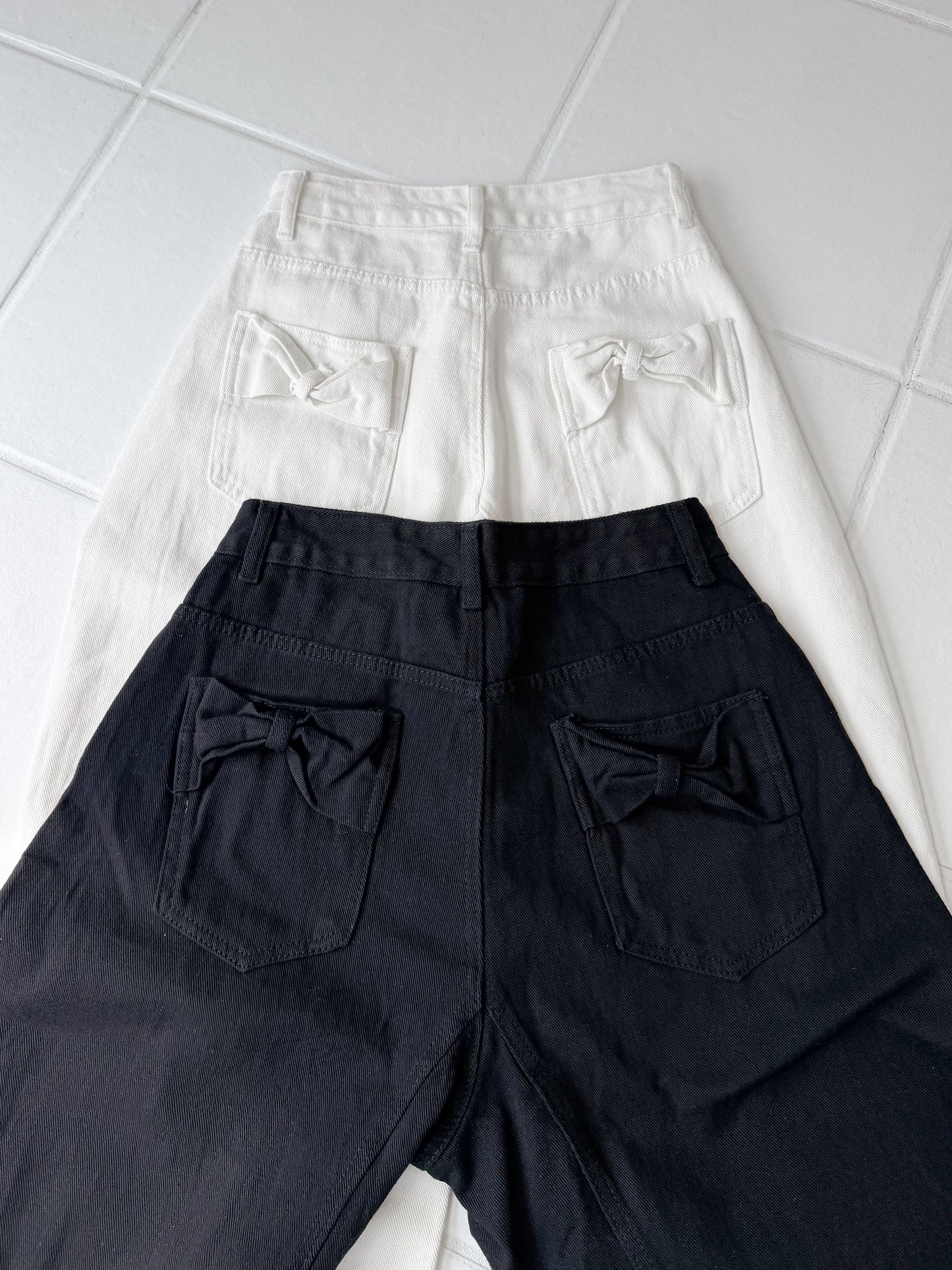 リボンポケットバレルレッグデニムパンツ