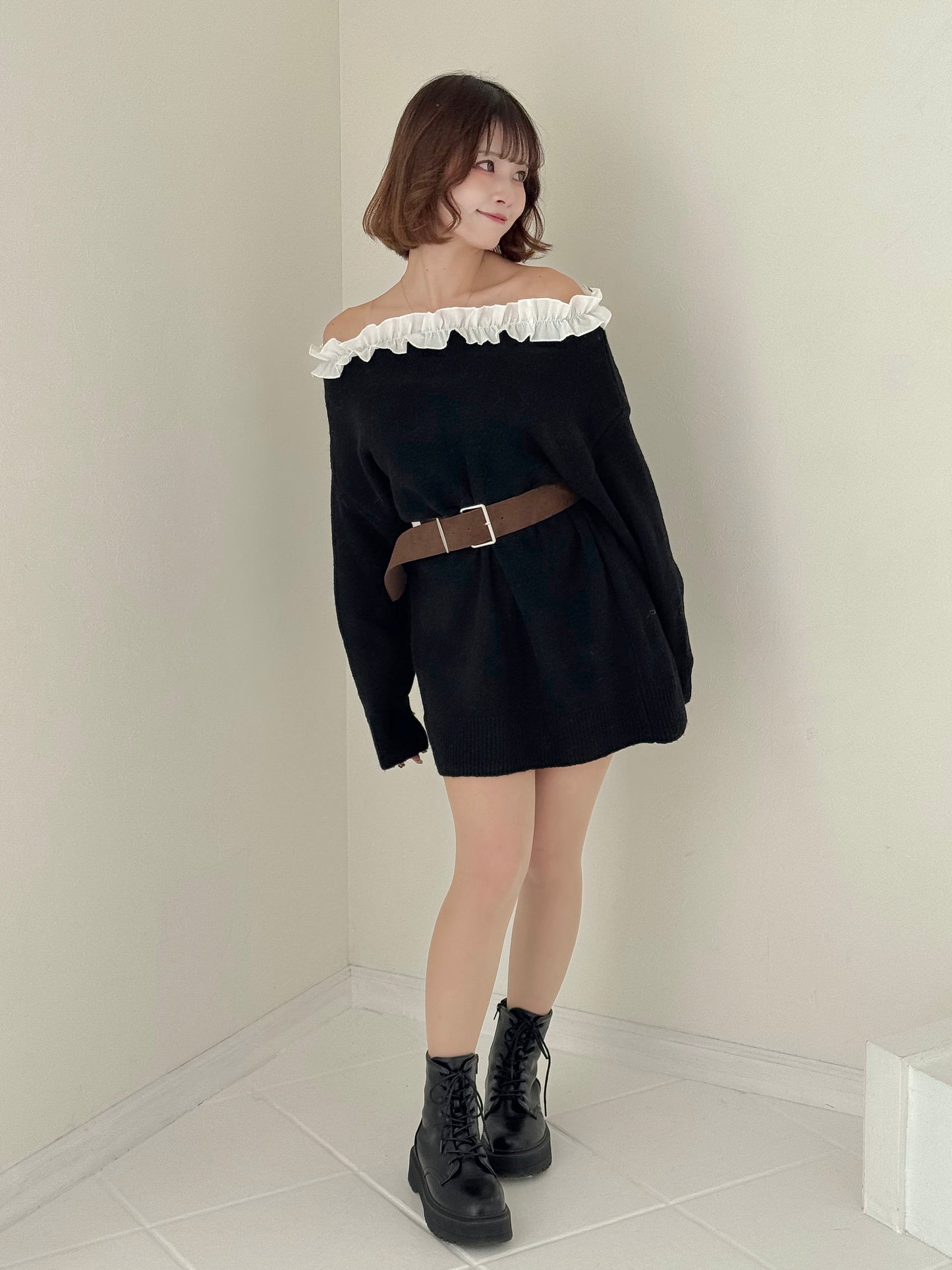 【Official限定価格】フリルニットミニワンピース