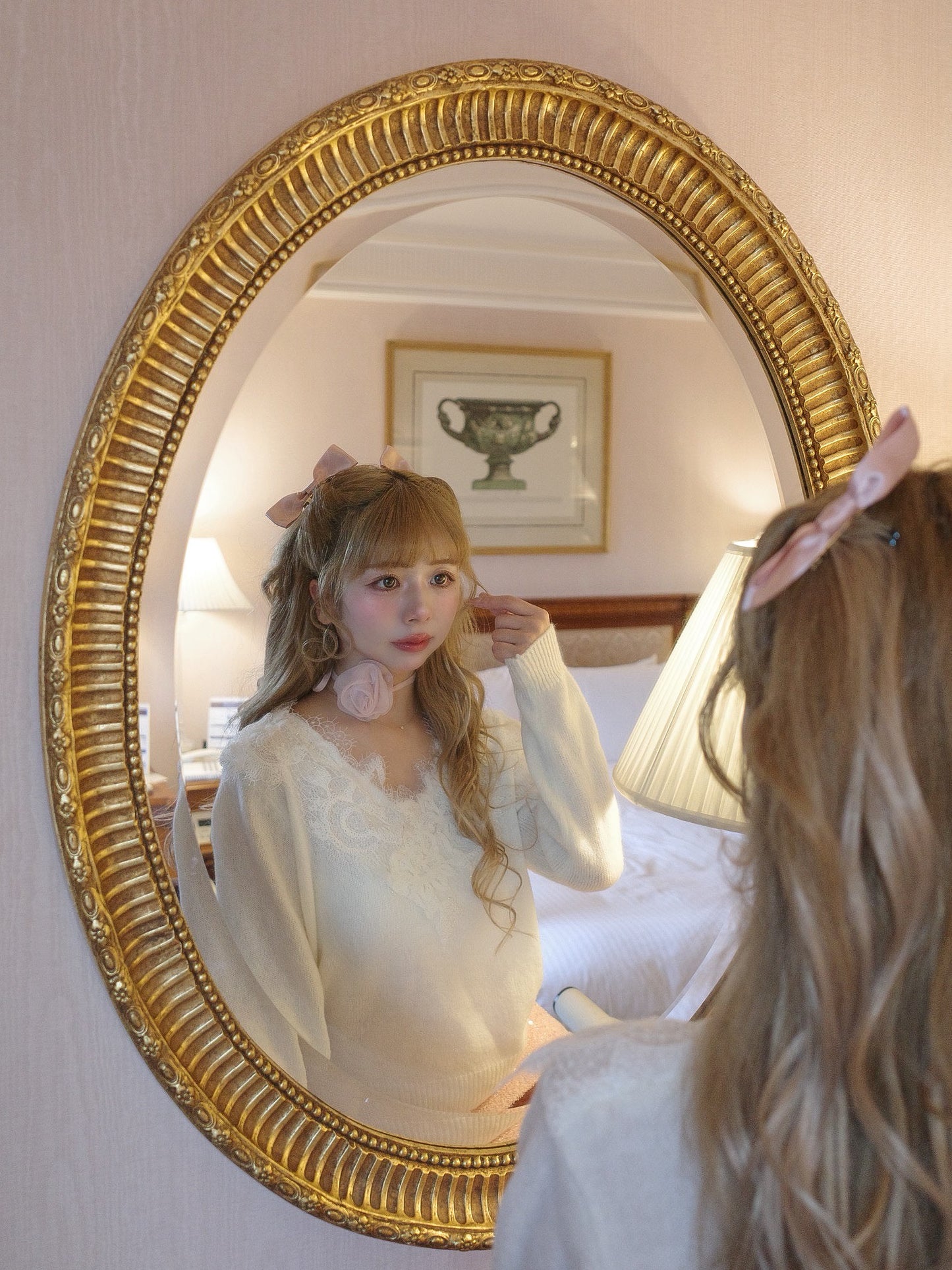 Vネックレースニット