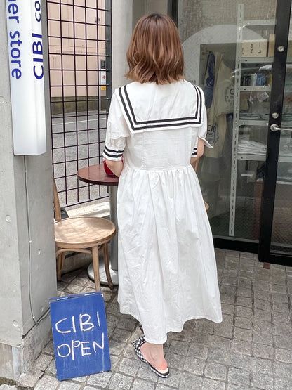【Official限定価格】セーラー襟ワンピース