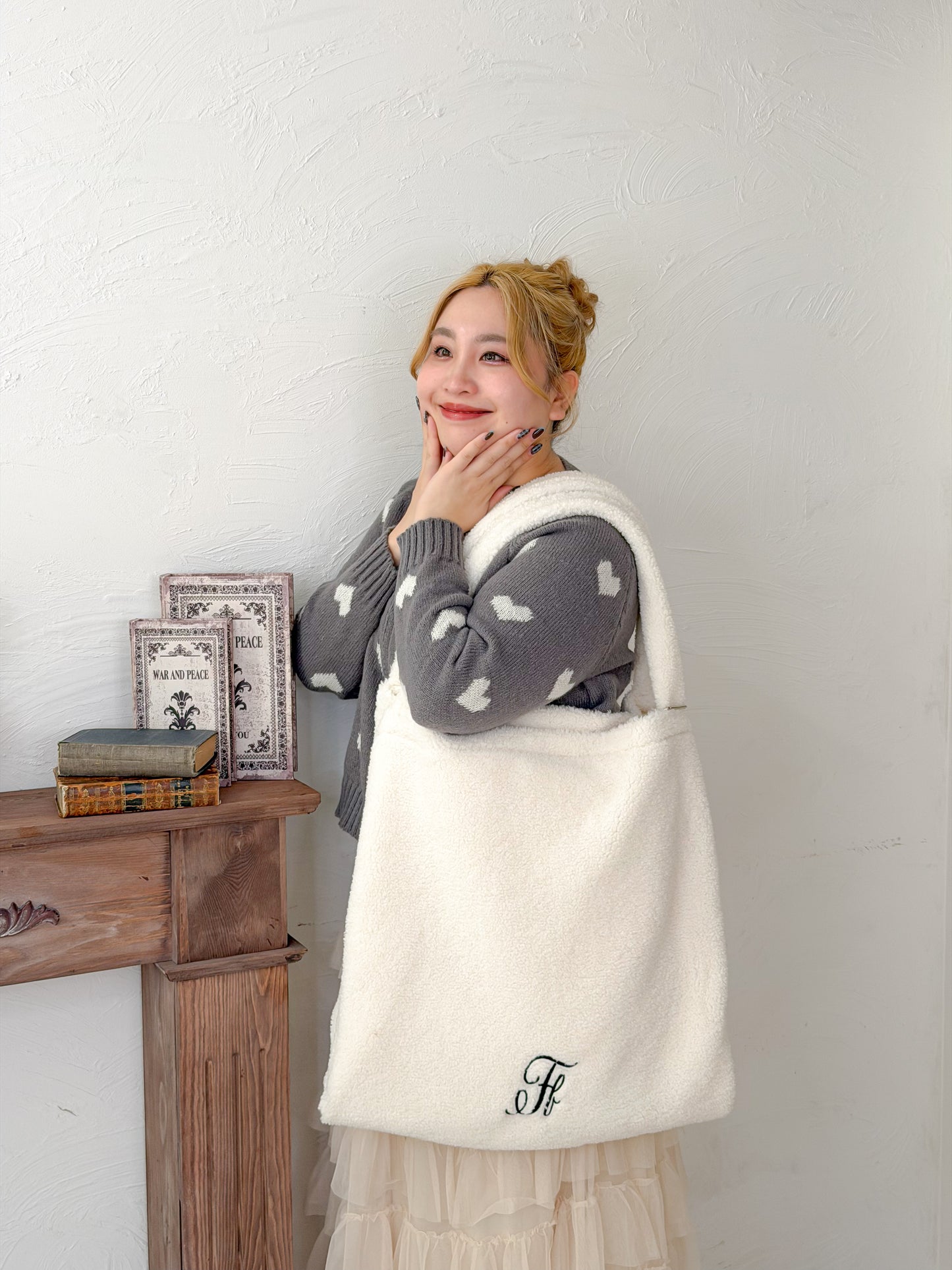 【予約販売】frunco × AYAKA オリジナルBIG推し活ボアトート