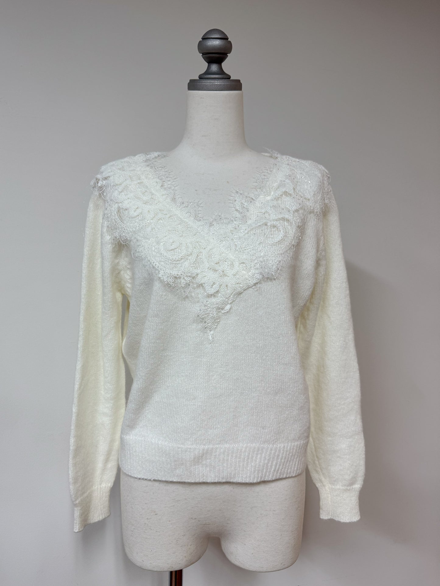 Vネックレースニット