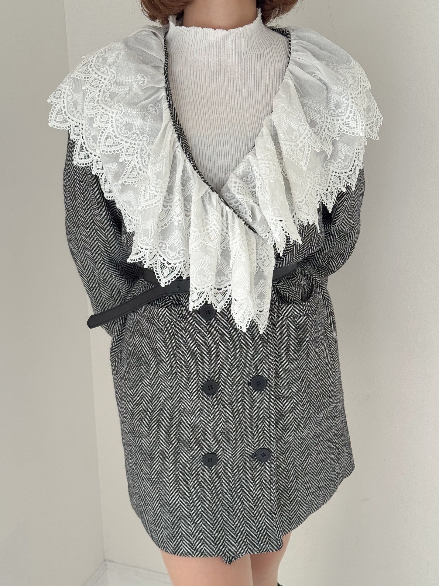 レース襟付きチェックジャケット