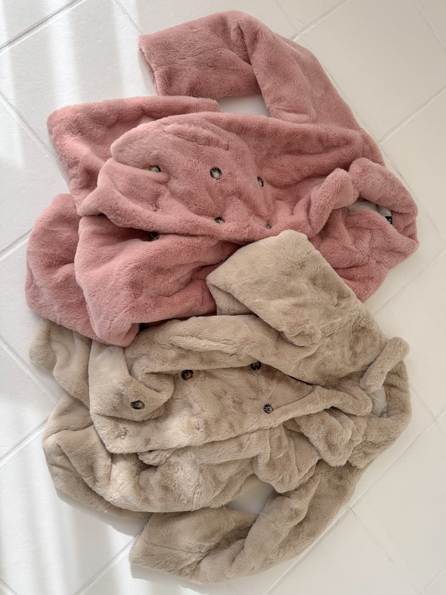 フェイクファーロングコート