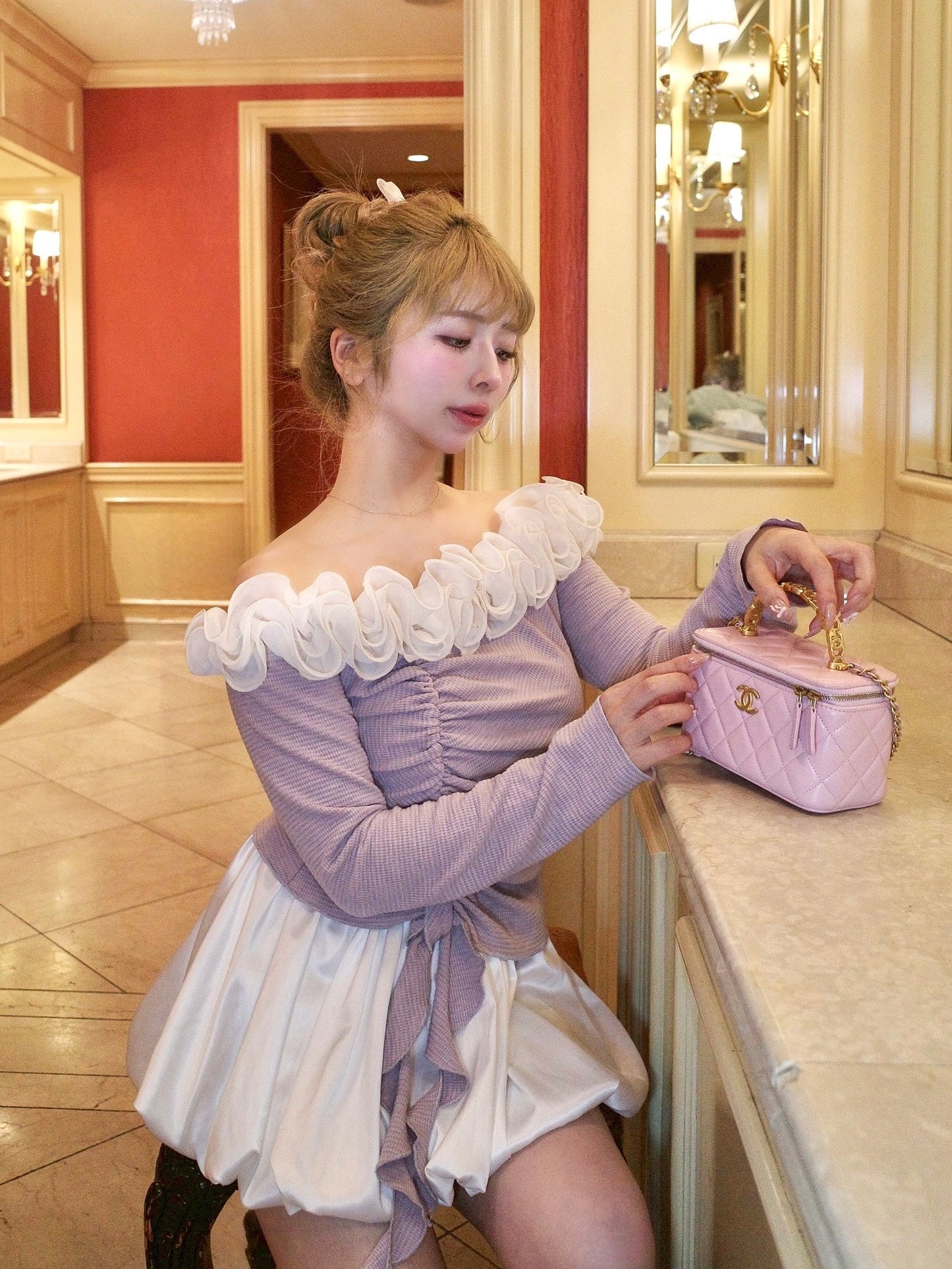 フレンチフリルトップス