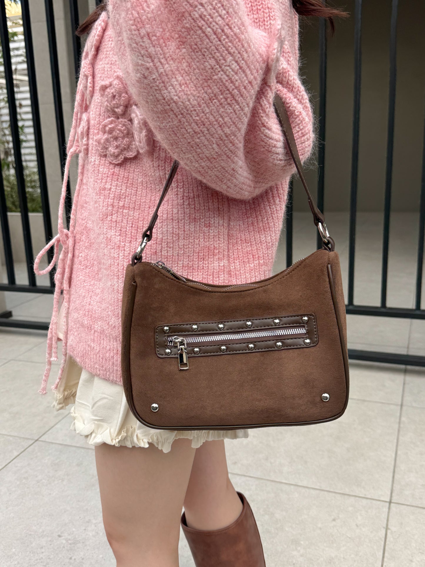 【Official限定価格】スエード２wayスタッズBAG