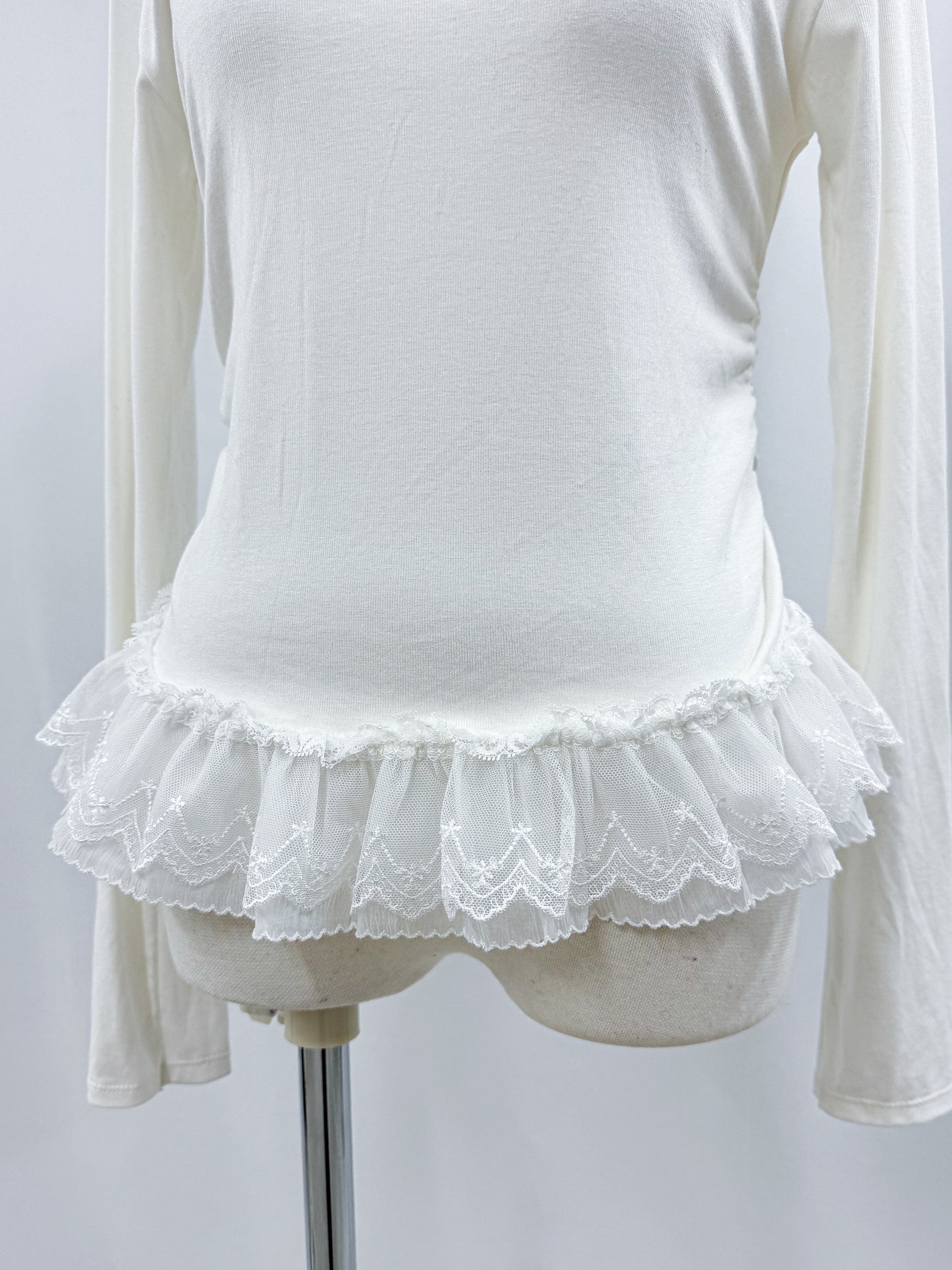 【Official限定価格】レースフリル付きロンT