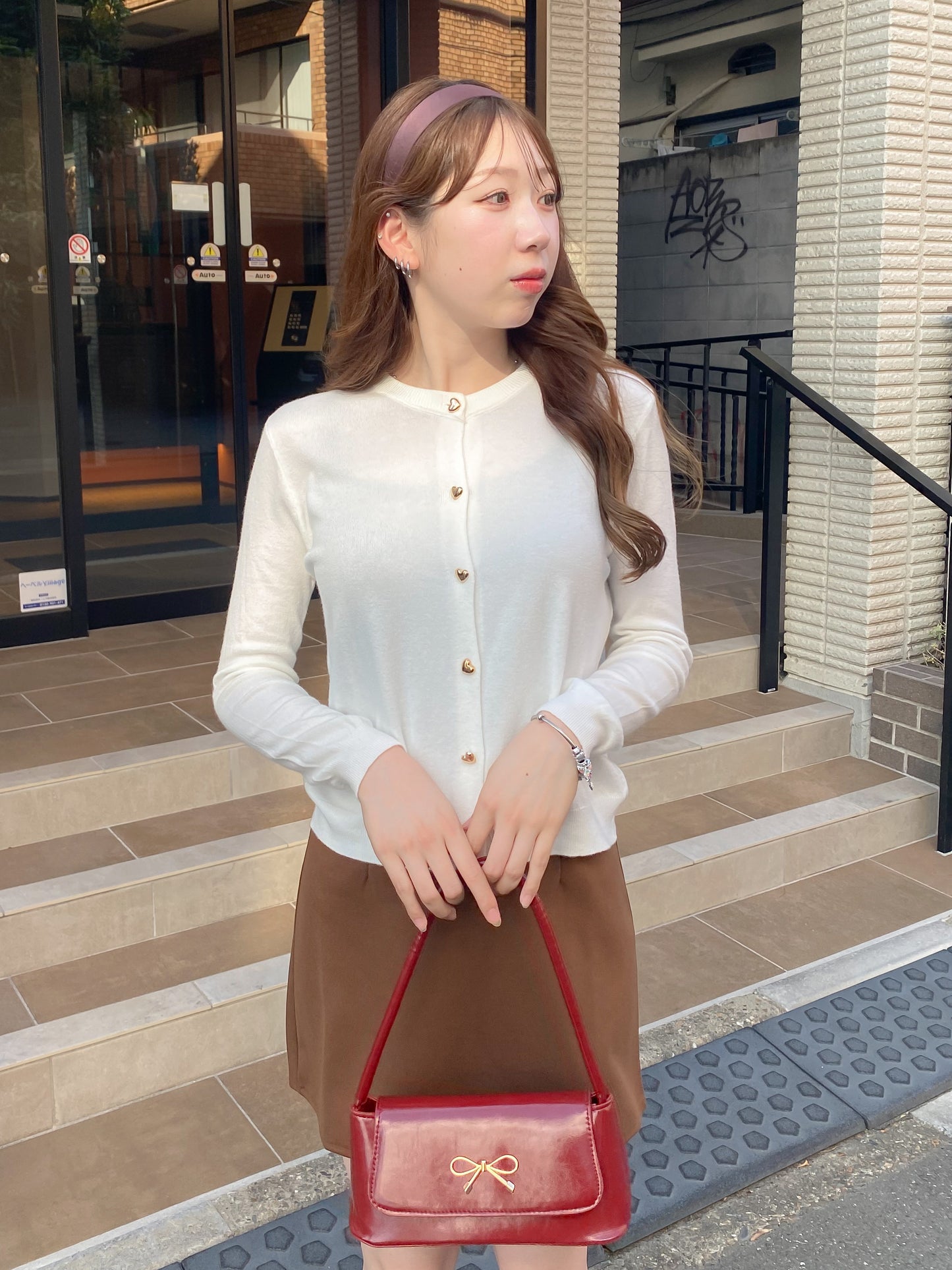 ハートボタンニットカーデ
