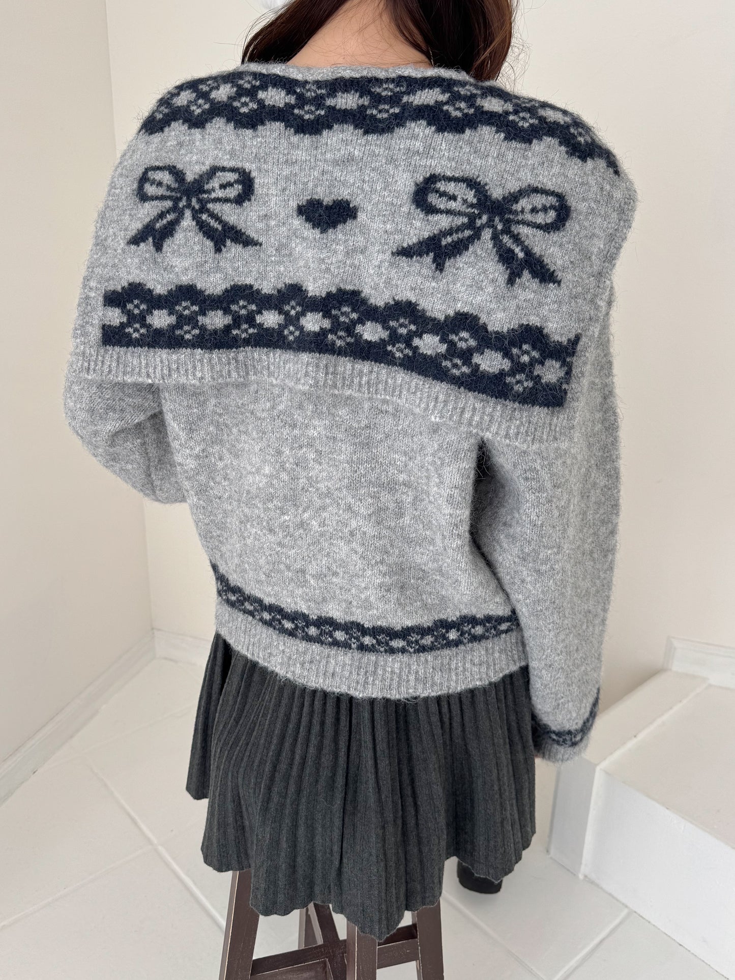 【Official限定価格】リボンショール付きニット