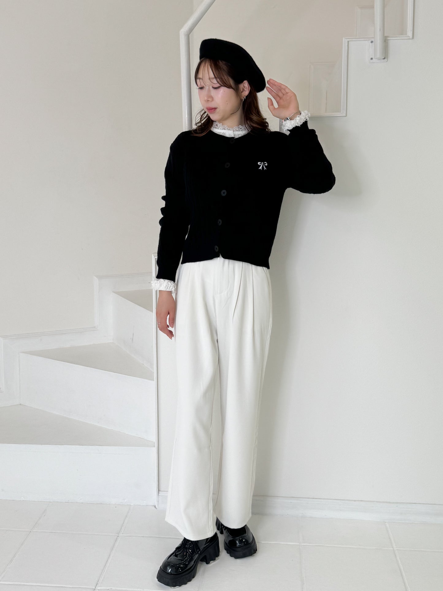 【Official限定価格】タックワイドパンツ