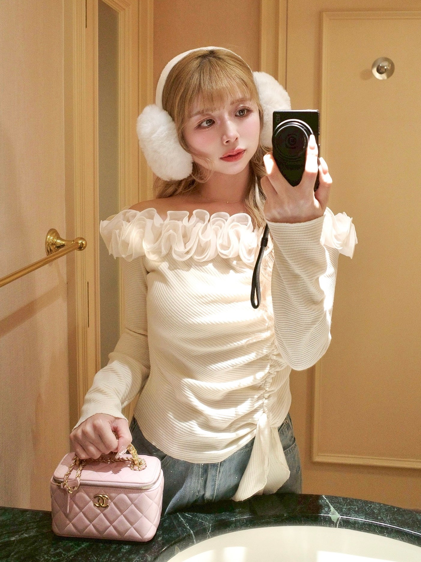 フレンチフリルトップス