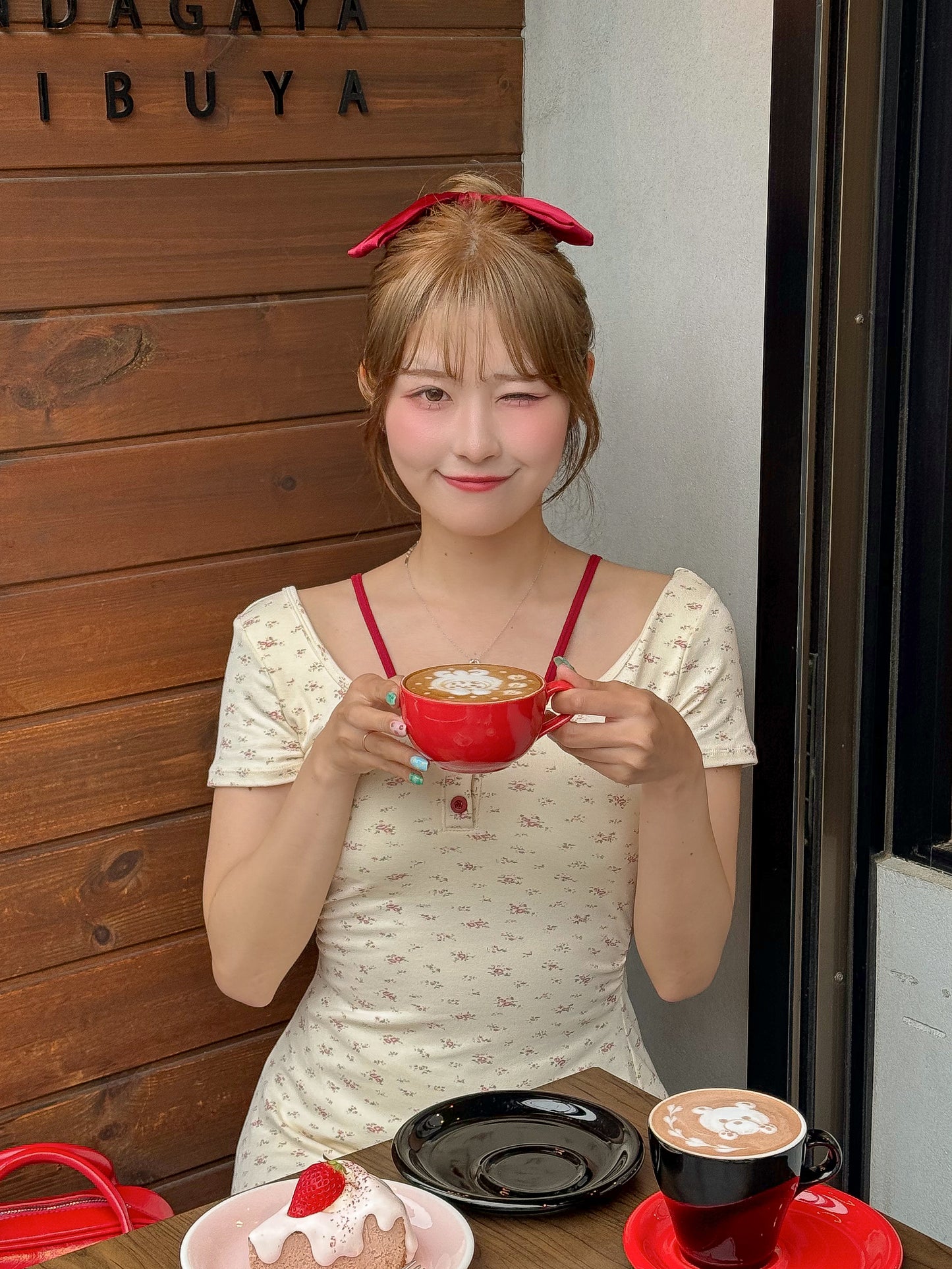 【5月9日(金)20:00販売開始】バッグオープン小花柄カットワンピ