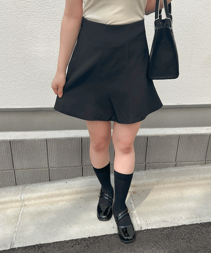 サーキュラースカート