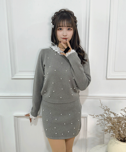 パール付きガーリーニットセットアップ