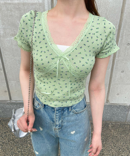 【Official限定販売】Vネック小花柄半袖ニット