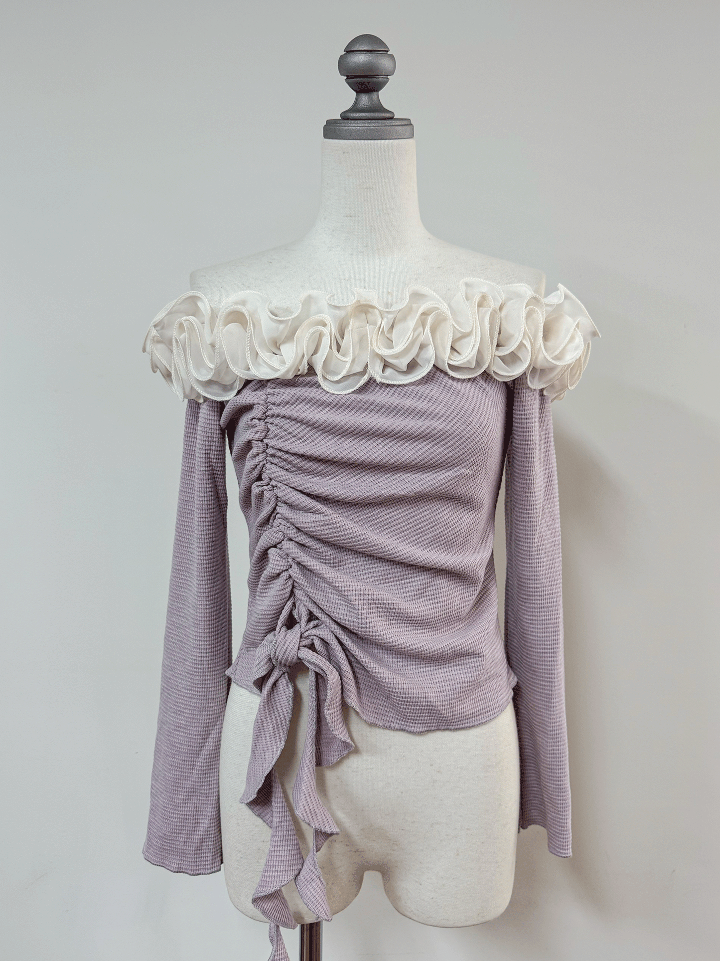 フレンチフリルトップス