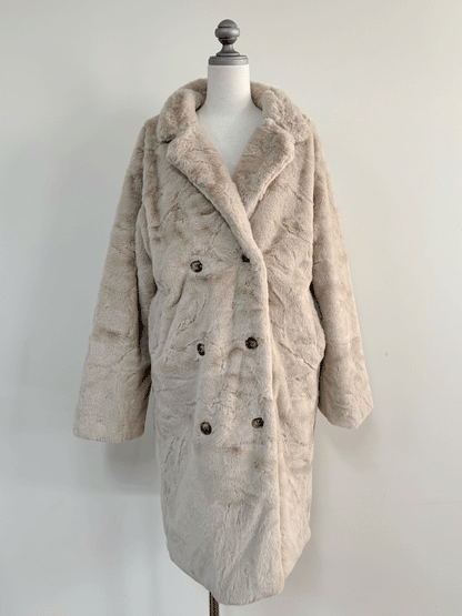 フェイクファーロングコート