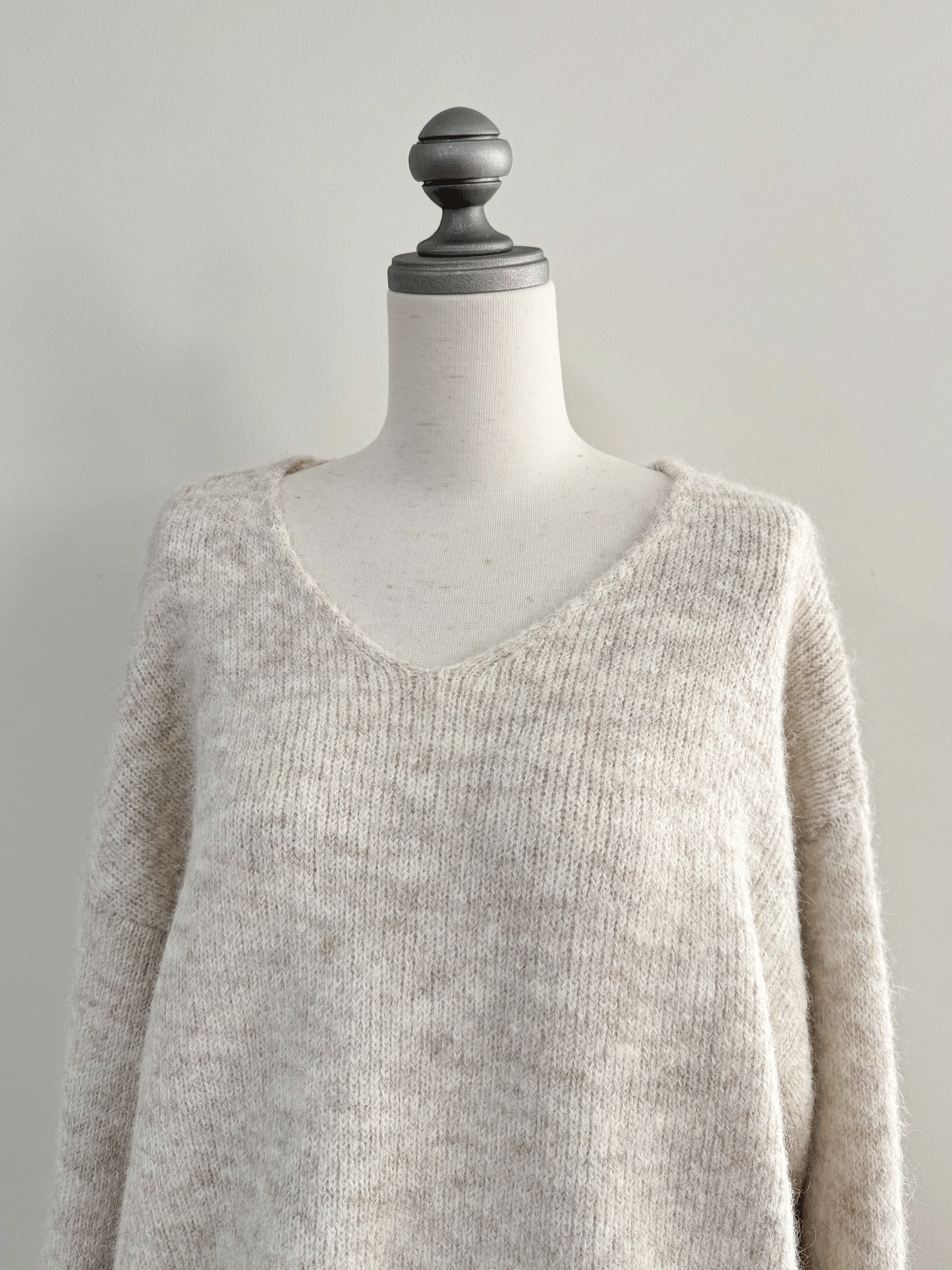 【Official限定価格】リボンショール付きニット