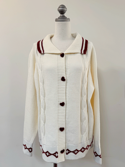 襟付きハートボタンオーバーサイズニット