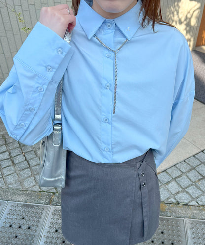 ワンポイント刺繡シャツ