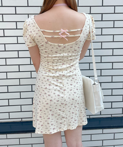 【Official限定販売商品】小花柄ガーリーカットワンピース