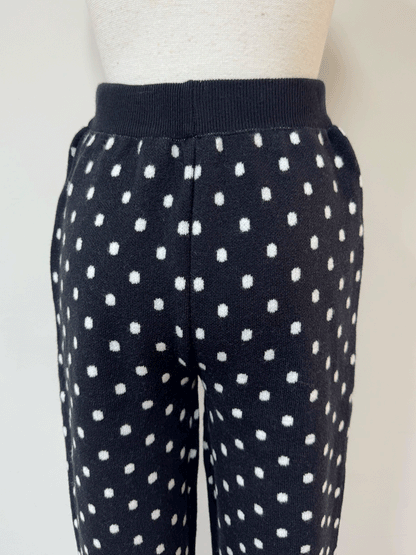 ドットニットパンツ