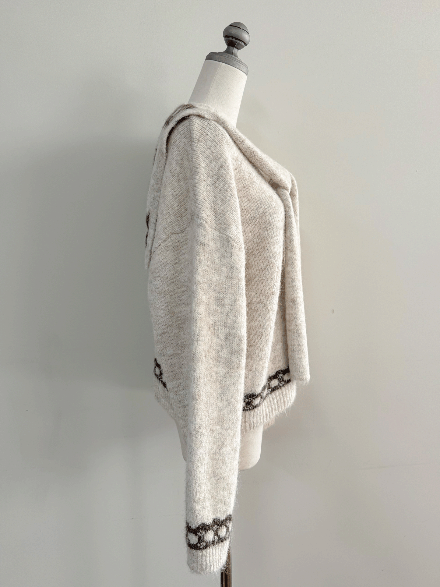 【Official限定価格】リボンショール付きニット