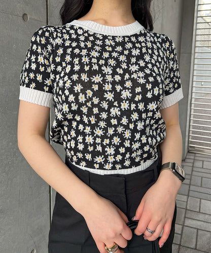 デイジー柄ニット