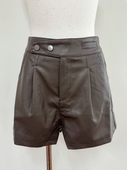 【Official限定価格】レザーショートパンツ