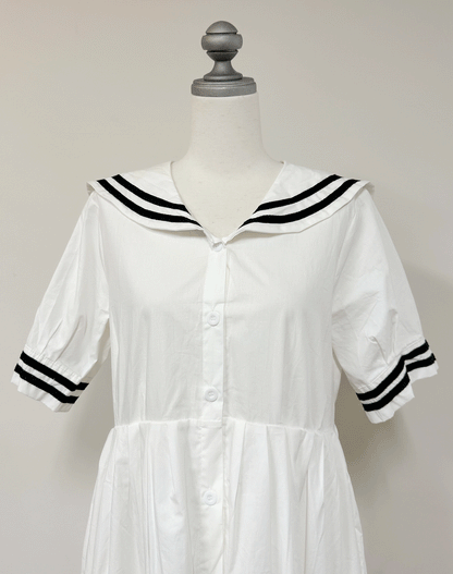 【Official限定価格】セーラー襟ワンピース