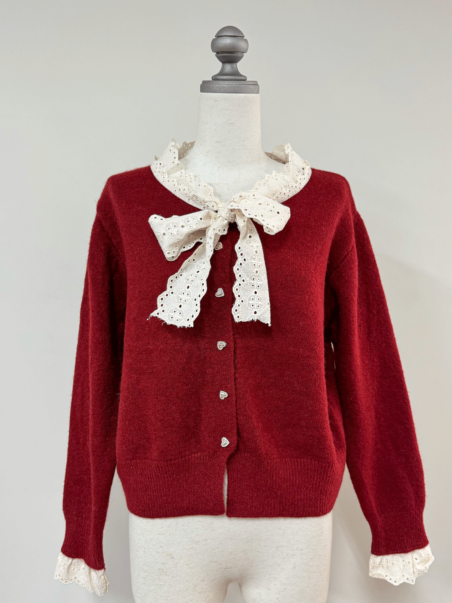 【Official限定価格】ボウタイハートボタンニット