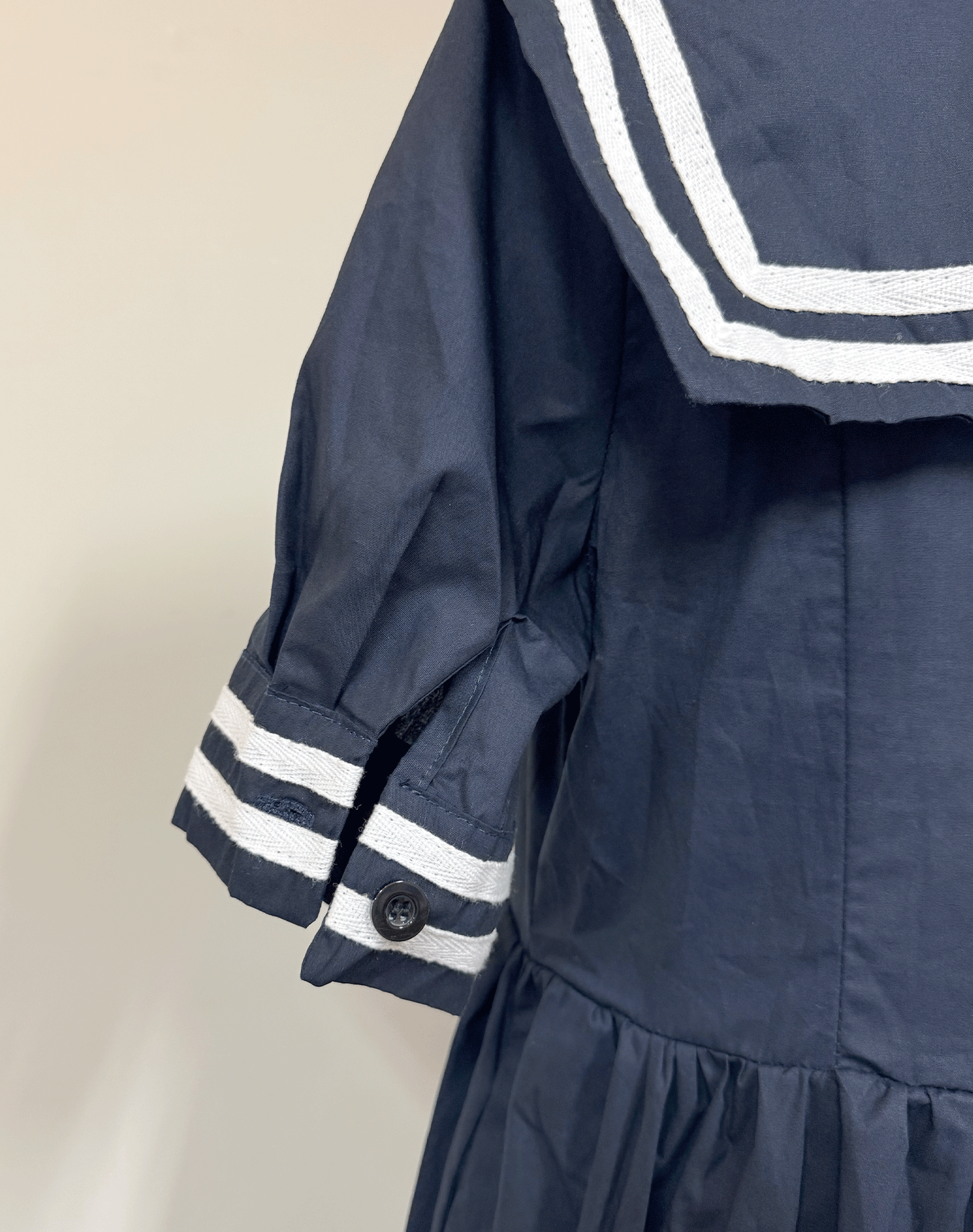 【Official限定価格】セーラー襟ワンピース
