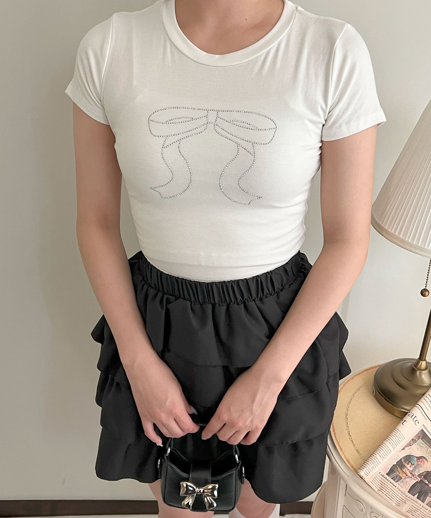 口コミ サイト 商品 リボンラインストーンクロップドTシャツ – frunco トップス
